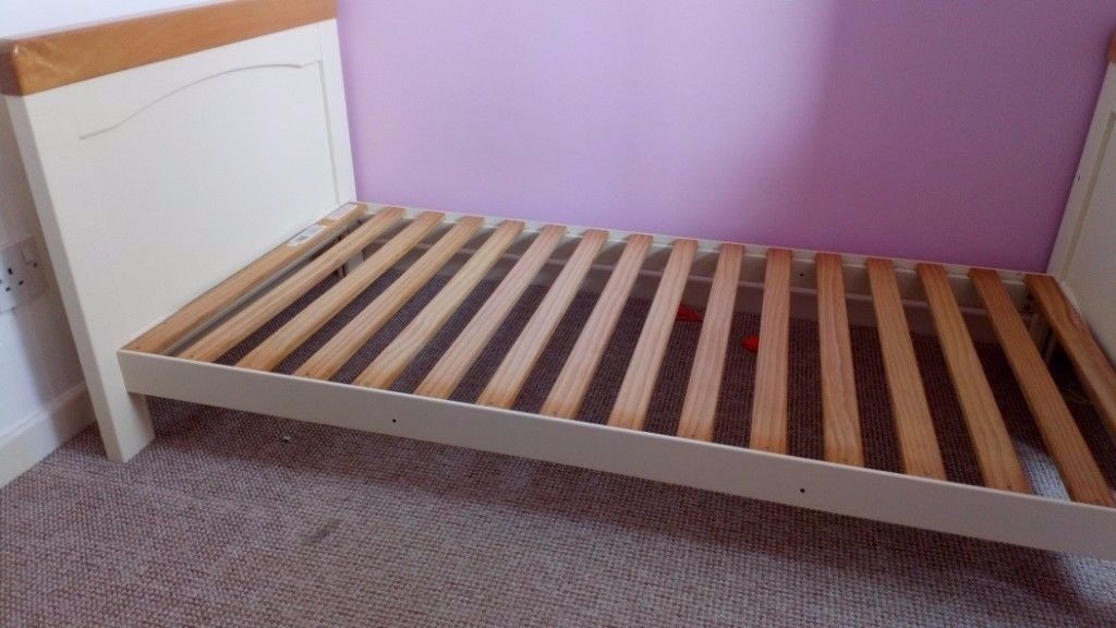 mothercare humphrey's corner cot bed